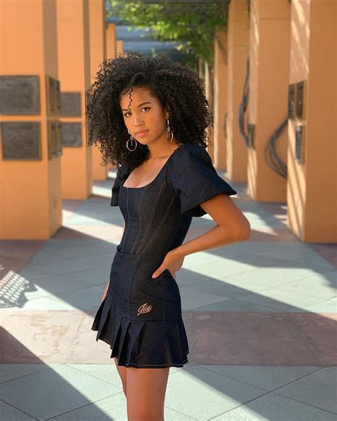 Sofia Wylie