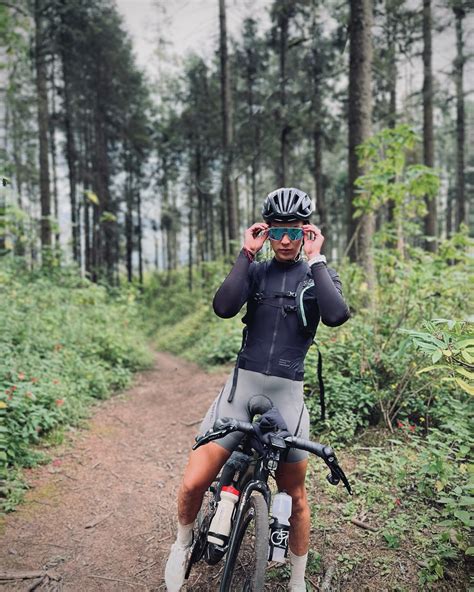 christina hendricks naked