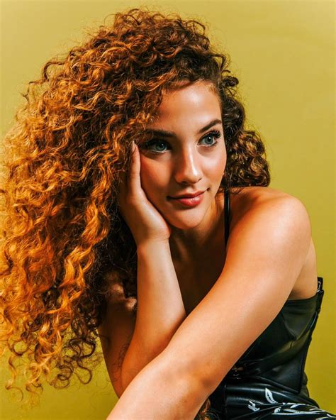 Sofie Dossi #11
