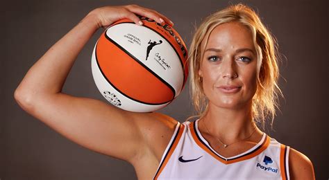 Sofie Wirkola #16
