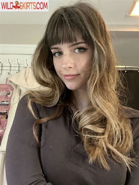 soogsx nude #6