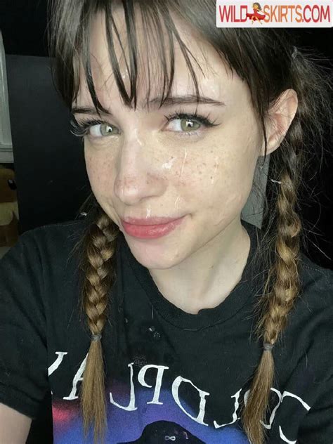 soogsx nude