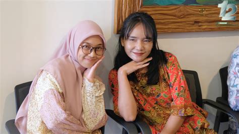 Steefy Anggraeni #12