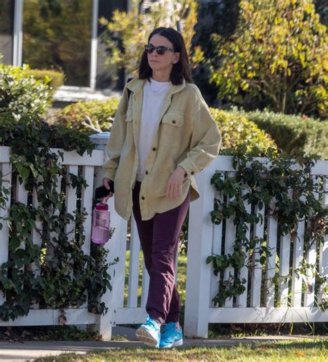 Sutton Foster #12