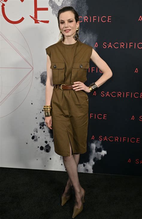 Sylvia Hoeks #12