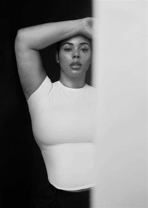 Tabria Majors