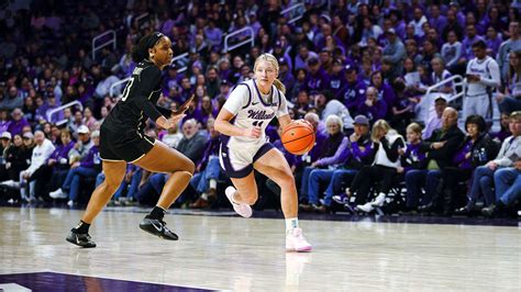 Taryn Farris #12