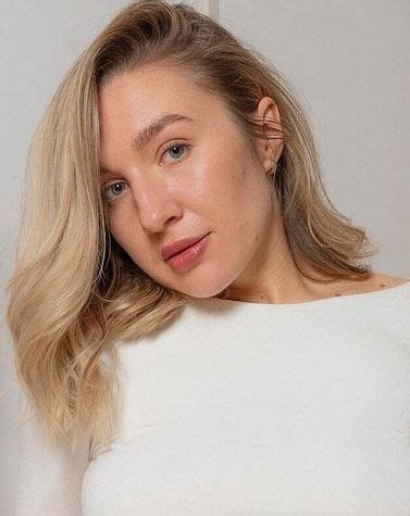 Teia Hart