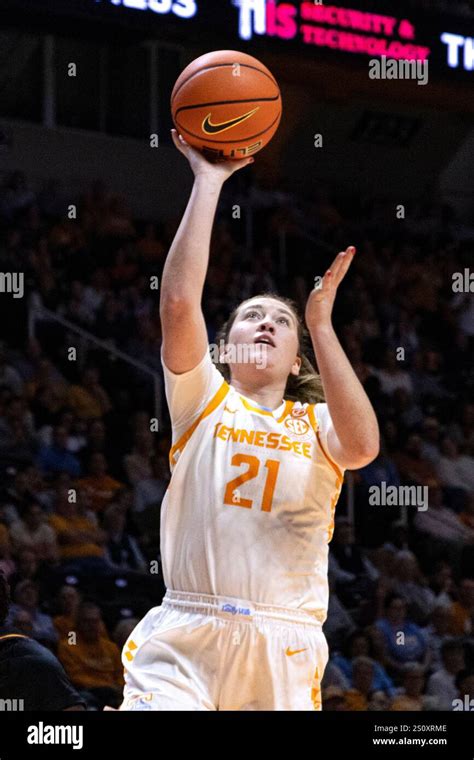 Tess Darby #12