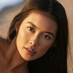 Tiny Model Thuy #1