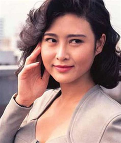 Veronica Yip #18