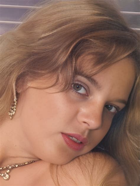 Vicky Lang