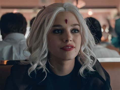 Vicky Stark #4