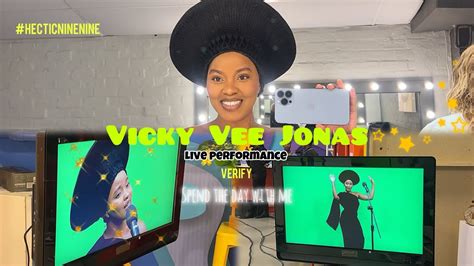 Vicky Vee #12