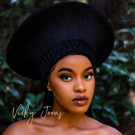 Vicky Vee #7