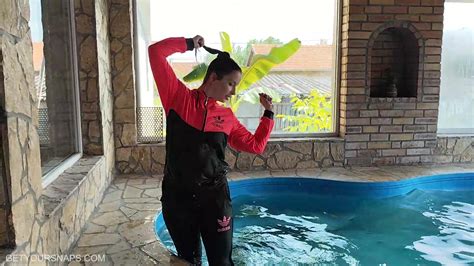 Vicky Wet #3