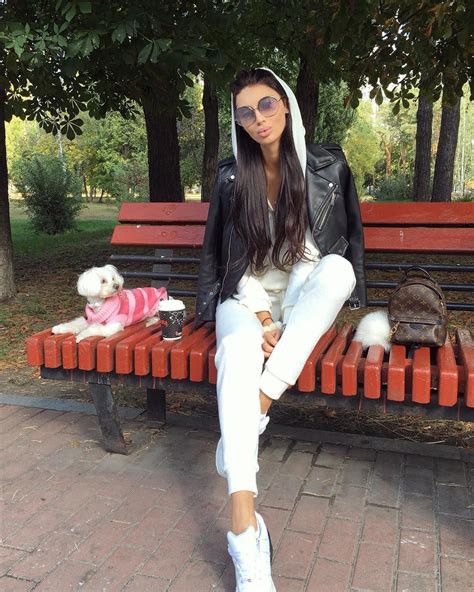 Viktoria Devil #9