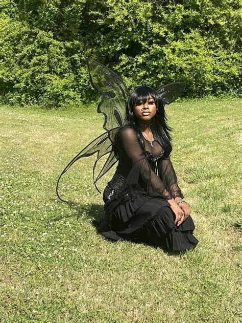 Violeta Afrogoth