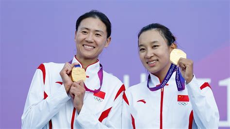 Xue Chen #12
