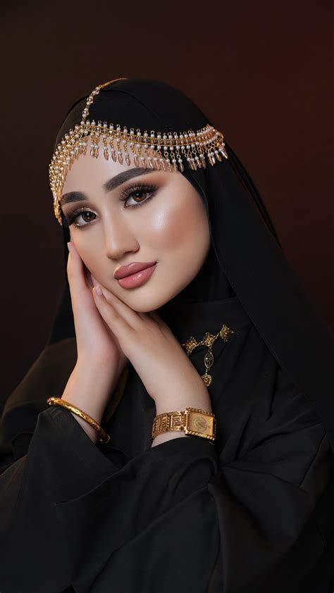 Yasmiiynaa