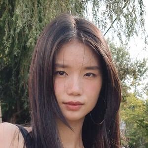 Zoe Dang