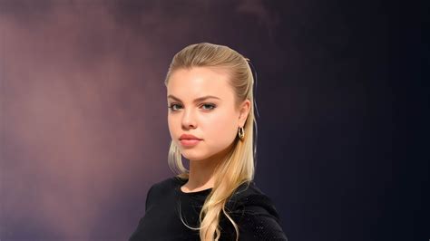 Zoe Voss