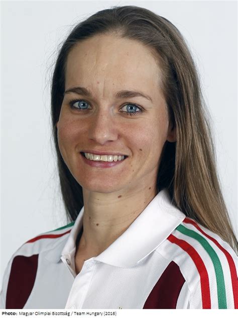 Zsofia Erdelyi