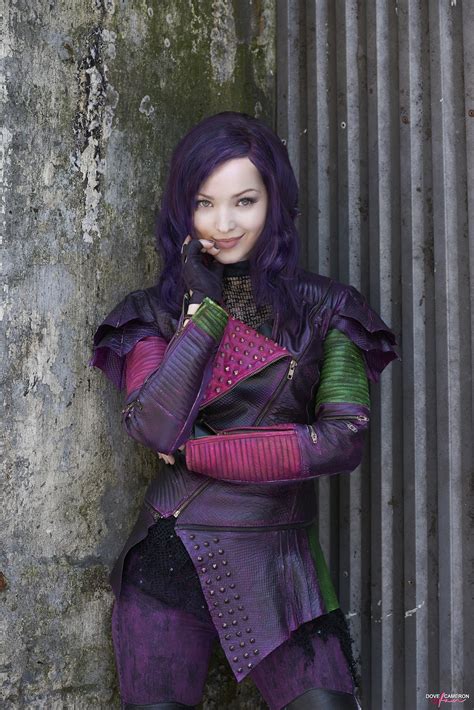 photos of mal from descendants