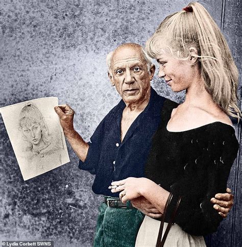 picasso and the girl with a ponytail Reader