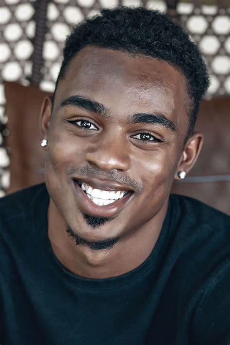 piercings stud men black
