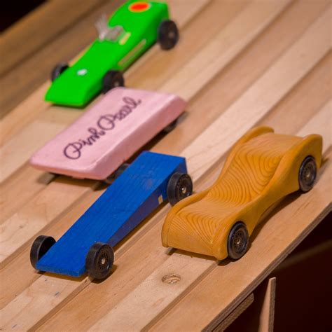 pinewood derby speed secrets design and build the ultimate car PDF