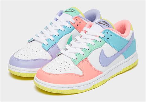 pink and blue nike shoes