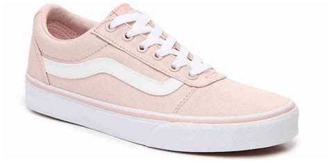 pink and white shoe