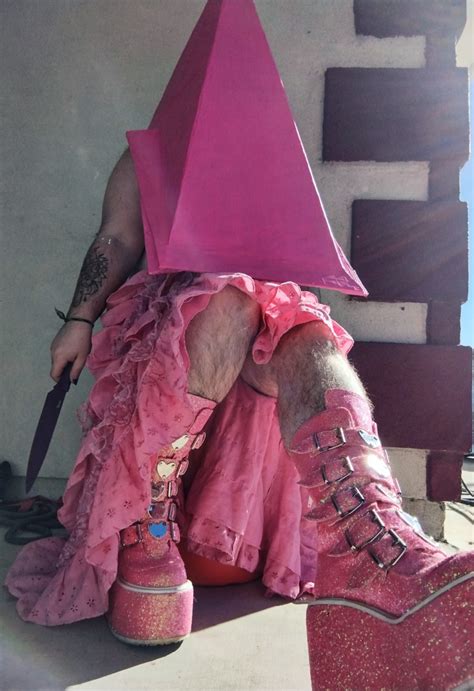 pink pyramid head cosplay