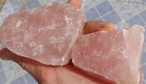 pink quartz price