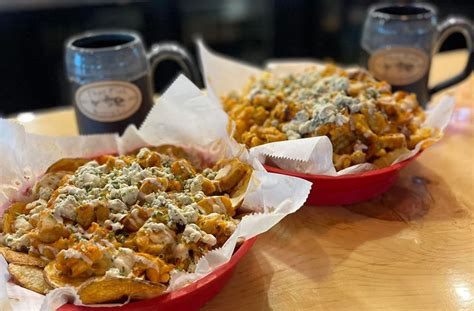 places to eat in dickinson
