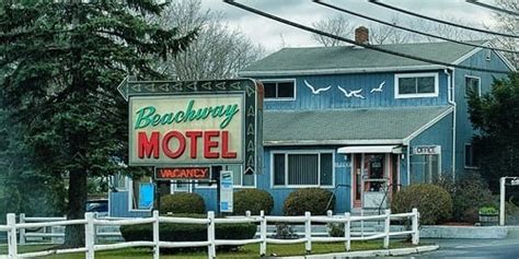 places to stay at salisbury beach