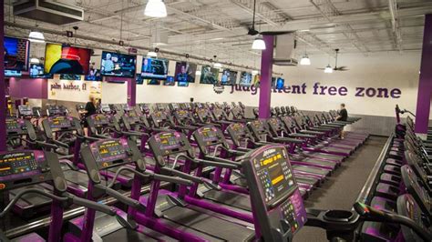 planet fitness palm harbor