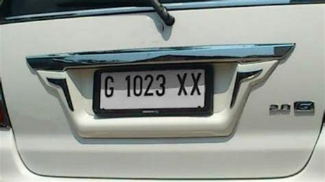 plat nomor kendaraan indonesia dan malaysia Doc