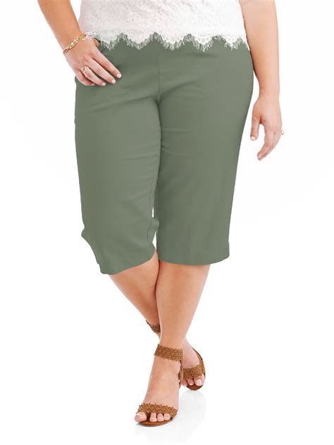 plus size capris