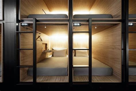 pod hotel singapore