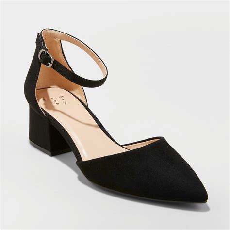 pointed toe block heels