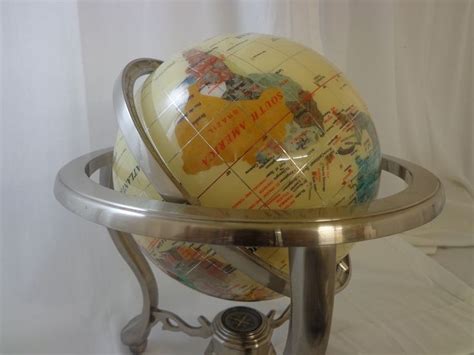 precious gem globe