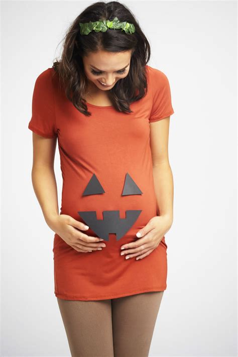 pregnant costume ideas