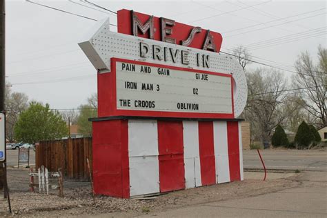 pueblo colorado drive in movie theater