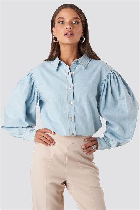 puff sleeve shirts