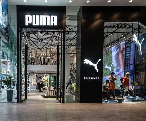 puma store