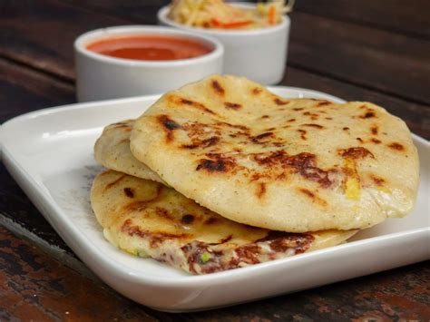 pupusas revueltas recipe