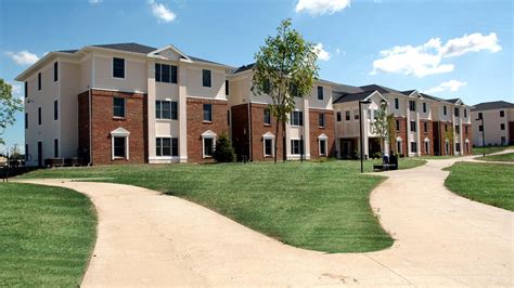 purdue fort wayne housing