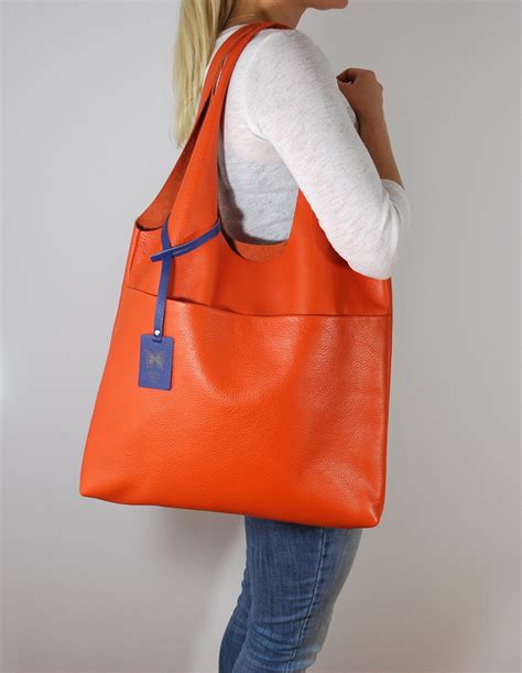 purse orange